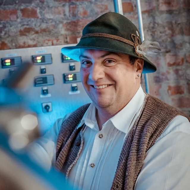 ugb-11_11_2022_AGM_Genussfest_AP-95